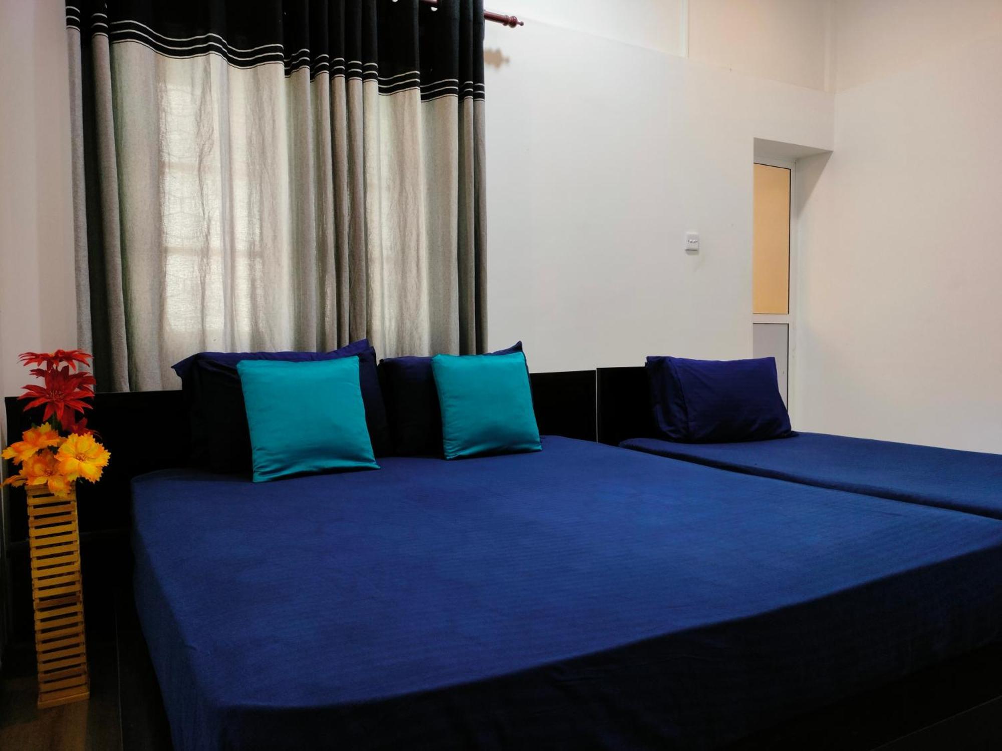 Taj Residence Puttalam Exterior photo